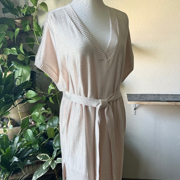 New Barefoot Dreams Light Pink Nylon Viscose High Low Tunic size L - Picture 4 of 14